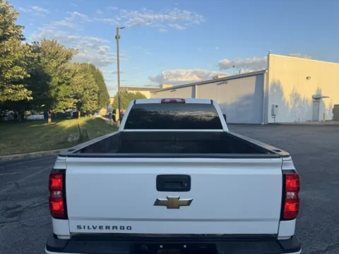 More photos of 2018 Chevrolet Silverado 2500HD LTZ at Indy Luxury Motorsports, IN