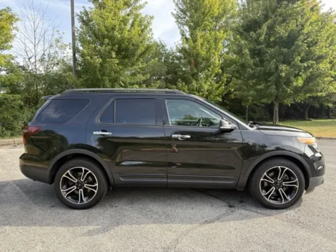 Photos of 2014 Ford Explorer Sport for sale in Indianapolis, IN at Indy Luxury Motorsports
