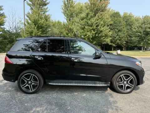 Photos of 2016 Mercedes-Benz GLE 400 for sale in Indianapolis, IN at Indy Luxury Motorsports