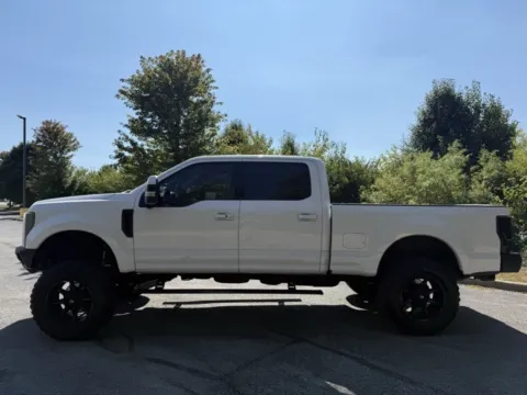 Another view of 2018 Ford F-250SD Lariat for sale in Indianapolis, IN at Indy Luxury Motorsports