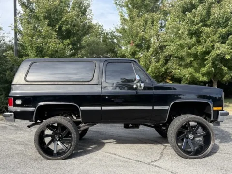 Photos of 1986 Chevrolet Blazer for sale in Indianapolis, IN at Indy Luxury Motorsports