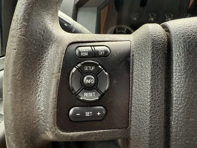 2015 Ford F-350 photo 17
