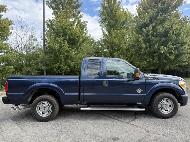 2015 Ford F-350 photo 8
