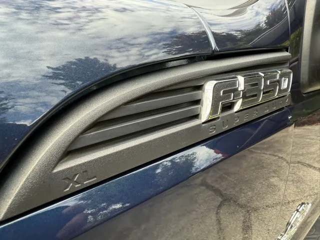 2015 Ford F-350 photo 10