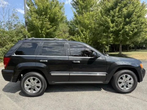 Photos of 2010 Jeep Grand Cherokee Limited for sale in Indianapolis, IN at Indy Luxury Motorsports