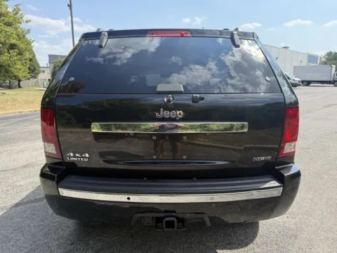 More photos of 2010 Jeep Grand Cherokee Limited at Indy Luxury Motorsports, IN