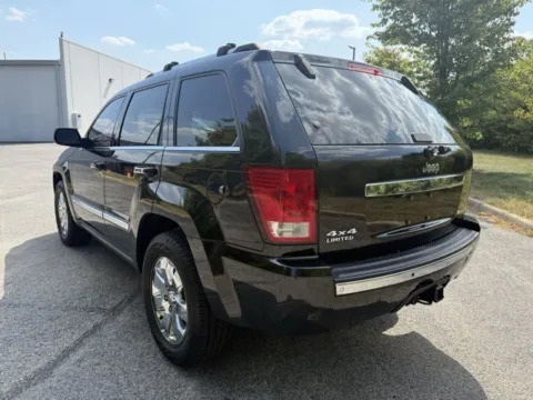 More photos of 2010 Jeep Grand Cherokee Limited at Indy Luxury Motorsports, IN