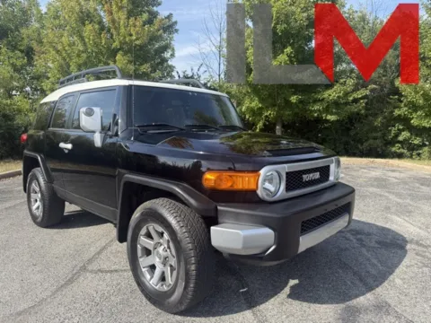 Black 2014 Toyota FJ Cruiser for sale in Indianapolis, IN