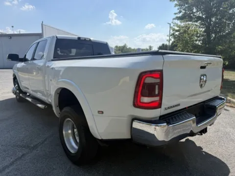 More photos of 2019 Ram 3500 Laramie at Indy Luxury Motorsports, IN