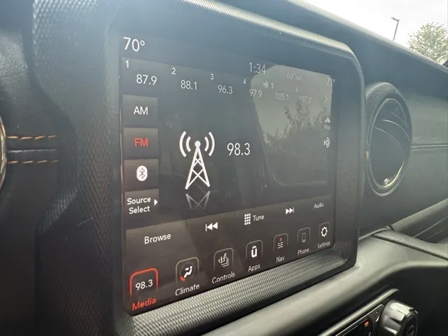 2021 Jeep Gladiator High Altitude photo 17