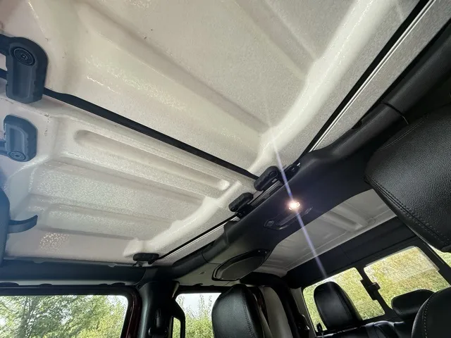 2021 Jeep Gladiator High Altitude photo 28