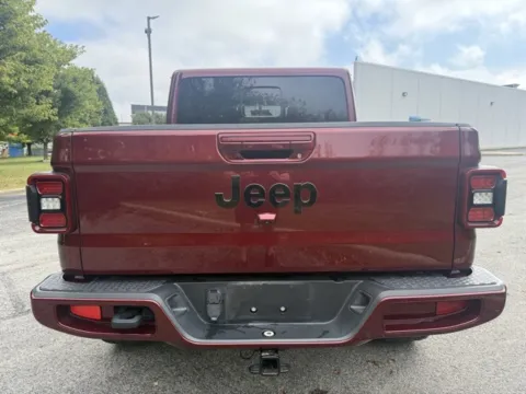 More photos of 2021 Jeep Gladiator High Altitude at Indy Luxury Motorsports, IN