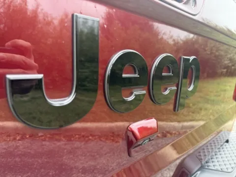 More photos of 2021 Jeep Gladiator High Altitude at Indy Luxury Motorsports, IN