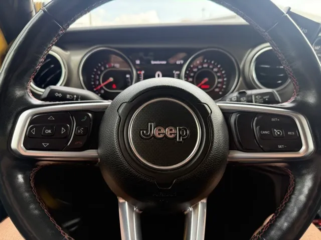 2019 Jeep Wrangler Unlimited Rubicon photo 6