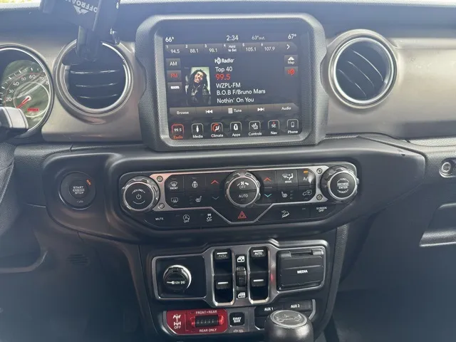 2019 Jeep Wrangler Unlimited Rubicon photo 8