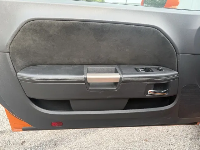 2012 Dodge Challenger SRT8 photo 20