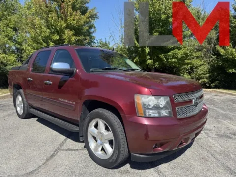 Red 2008 Chevrolet Avalanche 1500 LTZ for sale in Indianapolis, IN