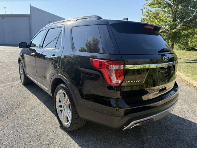 2016 Ford Explorer Limited photo 3