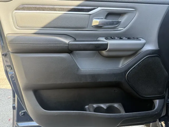 2020 Ram 1500 Big Horn Lone Star photo 3