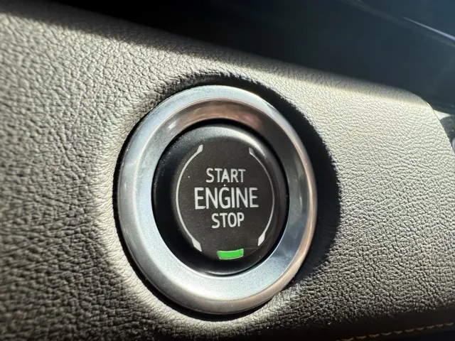 2023 Cadillac Escalade ESV Premium Luxury photo 34