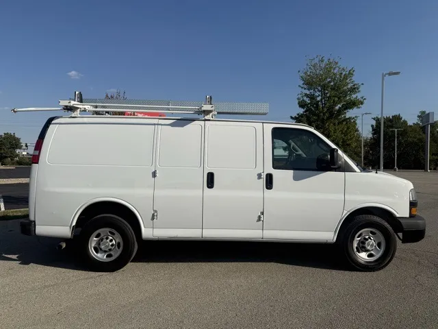2020 Chevrolet Express 2500 Cargo photo 9