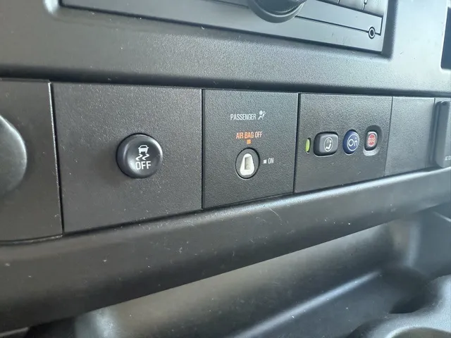 2020 Chevrolet Express 2500 Cargo photo 23