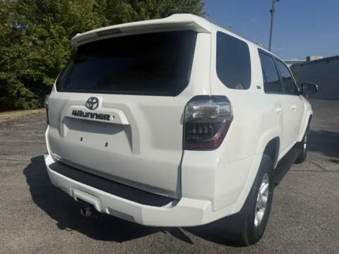 More photos of 2017 Toyota 4Runner at Indy Luxury Motorsports, IN