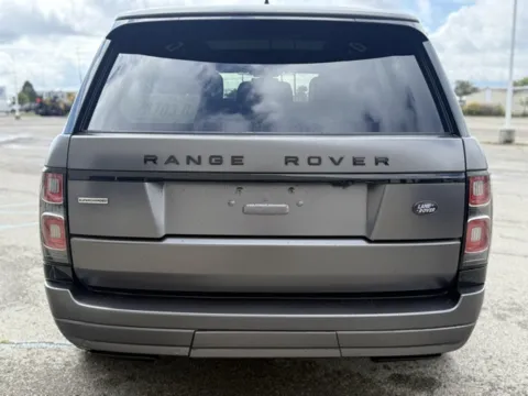 More photos of 2019 Land Rover Range Rover 5.0L V8 Supercharged at Indy Luxury Motorsports, IN