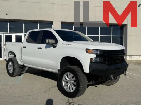 White 2021 Chevrolet Silverado 1500 Custom for sale in Indianapolis, IN