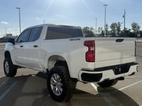 More photos of 2021 Chevrolet Silverado 1500 Custom at Indy Luxury Motorsports, IN