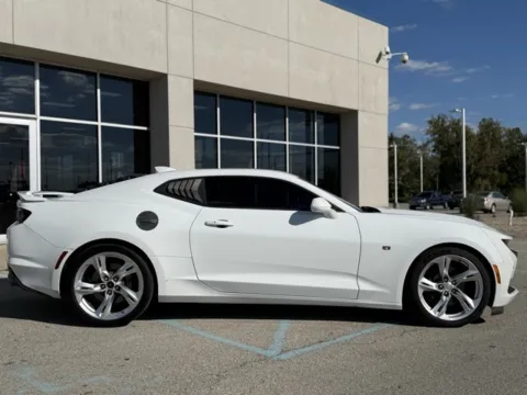 Photos of 2019 Chevrolet Camaro SS for sale in Indianapolis, IN at Indy Luxury Motorsports