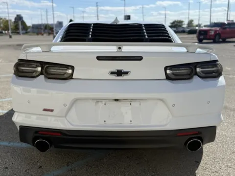 More photos of 2019 Chevrolet Camaro SS at Indy Luxury Motorsports, IN