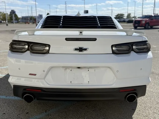 2019 Chevrolet Camaro SS photo 2