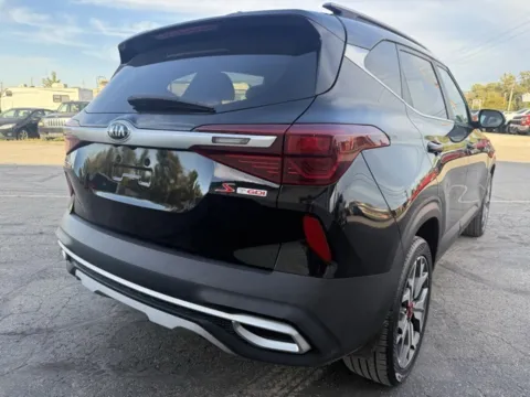 Another view of 2021 Kia Seltos S for sale in Indianapolis, IN at Indy Luxury Motorsports