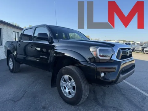 Black 2014 Toyota Tacoma for sale in Indianapolis, IN