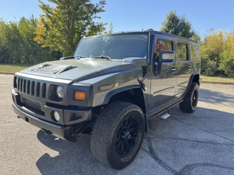 More photos of 2006 Hummer H2 at Indy Luxury Motorsports, IN