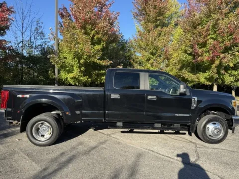 Photos of 2018 Ford F-350SD XL for sale in Indianapolis, IN at Indy Luxury Motorsports