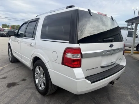 More photos of 2017 Ford Expedition Platinum at Indy Luxury Motorsports, IN