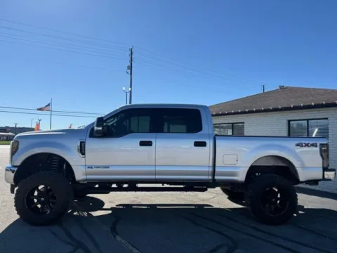 Another view of 2019 Ford F-250SD XLT for sale in Indianapolis, IN at Indy Luxury Motorsports