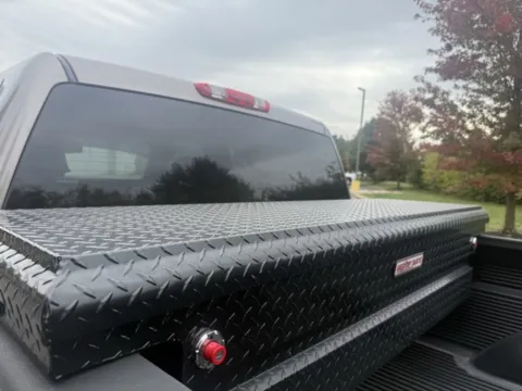 More photos of 2014 GMC Sierra 2500HD SLE at Indy Luxury Motorsports, IN