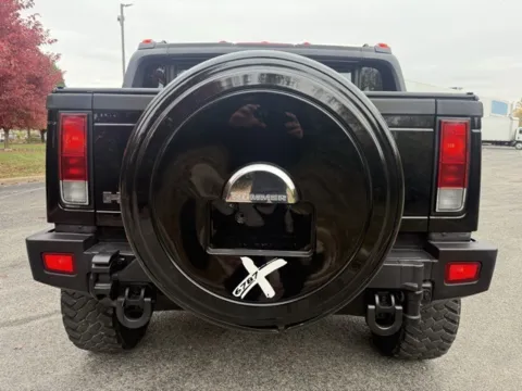 More photos of 2005 Hummer H2 SUT at Indy Luxury Motorsports, IN