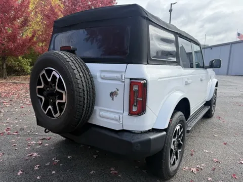 Another view of 2022 Ford Bronco Outer Banks for sale in Indianapolis, IN at Indy Luxury Motorsports