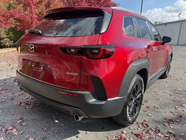 2023 Mazda CX-50 2.5 Preferred Plus photo 2