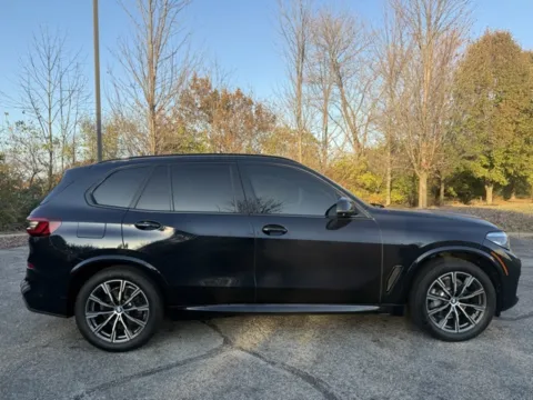 Photos of 2020 BMW X5 xDrive40i for sale in Indianapolis, IN at Indy Luxury Motorsports