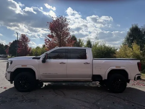 Another view of 2024 GMC Sierra 2500HD Denali Ultimate for sale in Indianapolis, IN at Indy Luxury Motorsports