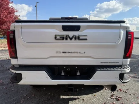 More photos of 2024 GMC Sierra 2500HD Denali Ultimate at Indy Luxury Motorsports, IN
