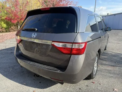 Another view of 2011 Honda Odyssey EX-L for sale in Indianapolis, IN at Indy Luxury Motorsports
