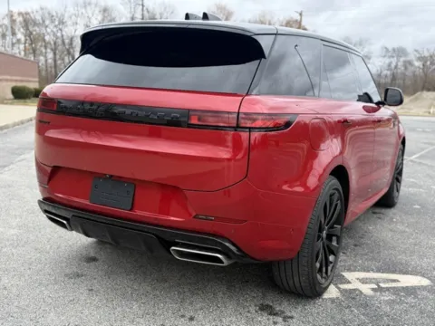 Another view of 2025 Land Rover Range Rover Sport Dynamic SE for sale in Indianapolis, IN at Indy Luxury Motorsports
