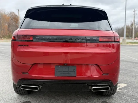 More photos of 2025 Land Rover Range Rover Sport Dynamic SE at Indy Luxury Motorsports, IN