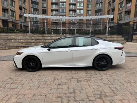 More photos of 2022 TOYOTA CAMRY XSE at C&G Imports, VA
